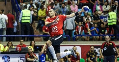 الأهلي يتجاوز كينشاسا ويتأهل لنصف نهائي كأس إفريقيا لكرة اليد 2 الأهلي يتجاوز كينشاسا ويتأهل لنصف نهائي كأس إفريقيا لكرة اليد