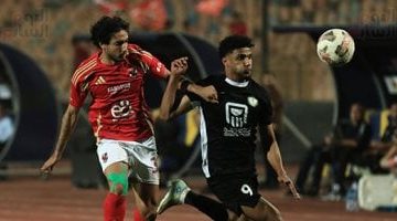 الأهلي يتخطى البنك الأهلي نحو لقب الدوري
