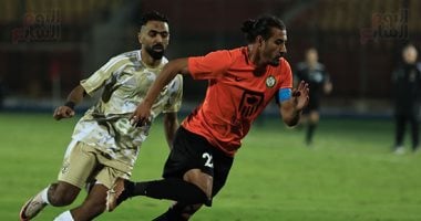 الأهلي يواجه تحديات البنك في صراع الدوري المصري الليلة 2 الأهلي يواجه تحديات البنك في صراع الدوري المصري الليلة