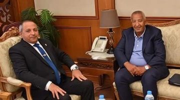 البرلمان المصري يسعى لإعادة كامل أبو على عن استقالته