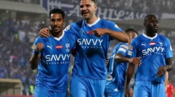 الهلال 5
