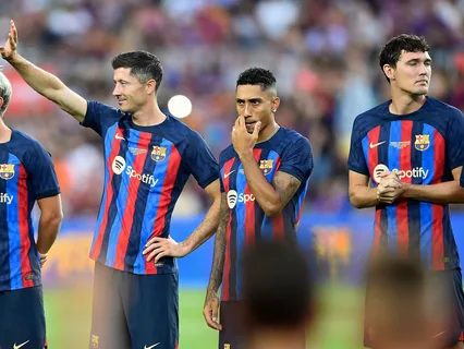 برشلونة يكشف النقاب عن مفاجأة سارة للجماهير يوم الأربعاء 2 برشلونة يكشف النقاب عن مفاجأة سارة للجماهير يوم الأربعاء