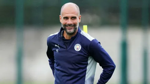 جوارديولا يهدد بالاستقالة.. تصريحات نارية تشعل الجدل في مانشستر سيتي 2 جوارديولا يهدد بالاستقالة.. تصريحات نارية تشعل الجدل في مانشستر سيتي