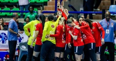 سيدات الأهلي يتألقن ويتأهّلن لنهائي كأس أفريقيا لليد بعد انتصارهن على الساحل التونسي 2 سيدات الأهلي يتألقن ويتأهّلن لنهائي كأس أفريقيا لليد بعد انتصارهن على الساحل التونسي