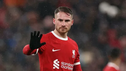 غياب ماك أليستر عن مباراة ليفربول الأخيرة أمام كريستال بالاس 2 غياب ماك أليستر عن مباراة ليفربول الأخيرة أمام كريستال بالاس