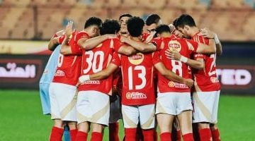 هدية فاركو والبنك تمنح الأهلي الصدارة في الدوري