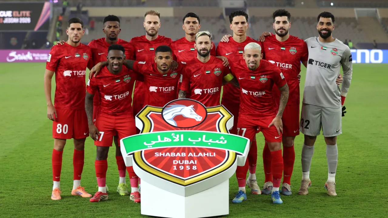 "من القلب للقلب".. رسالة من شباب الأهلي الإماراتي إلى الاتحاد السعودي وأهل جدة