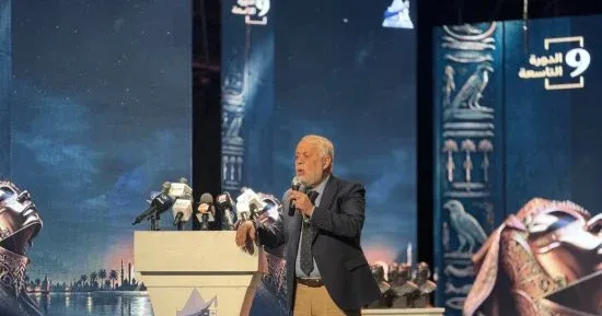 أشرف زكي يكرم يوسف عيد ونعيمة الصغير وأحمد عقل بمهرجان نقابة المهن التمثيلية