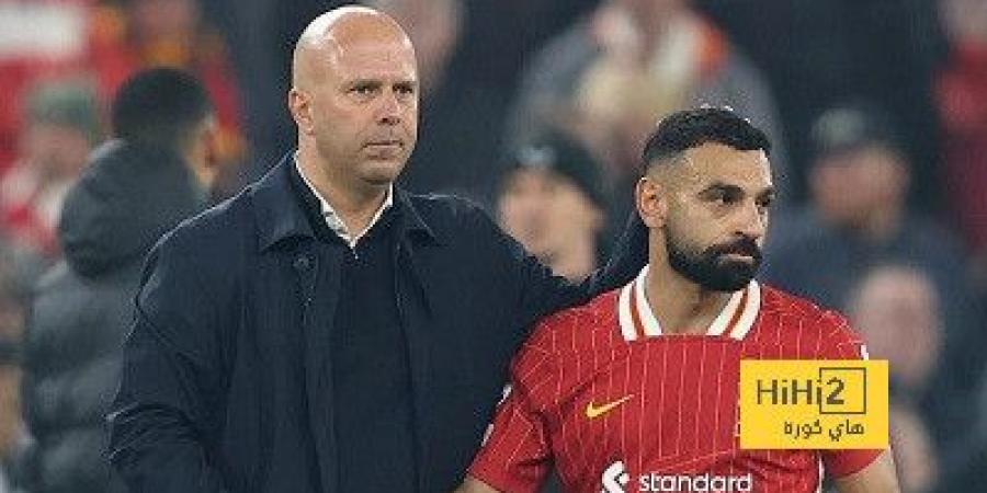 تعليق سلوت على مقارنة محمد صلاح بـ ميسي ورونالدو - شبكة أطلس سبورت