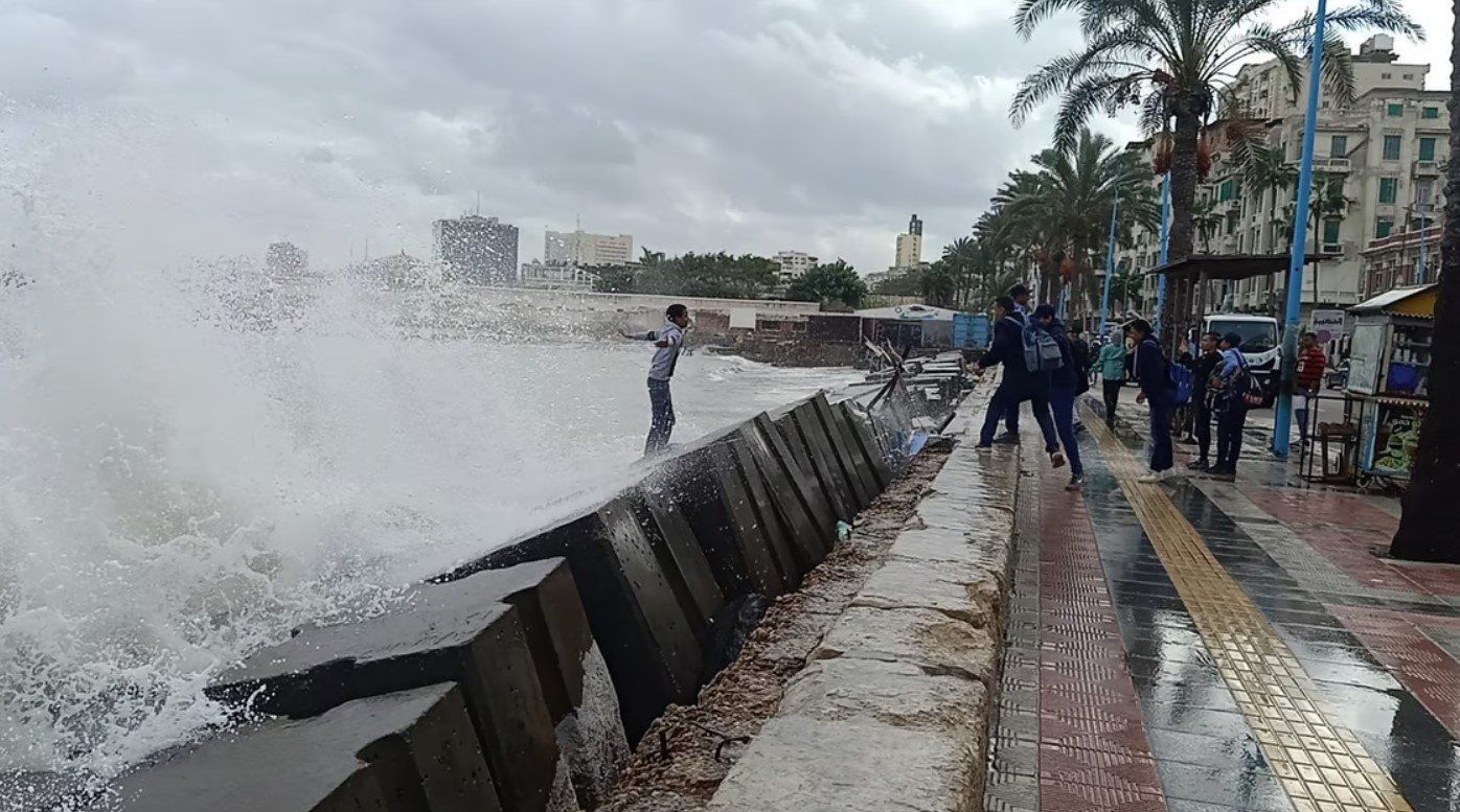 هل انتهت نوة قاسم في إسكندرية بعد تسببها في اضطراب بالأحوال الجوية؟