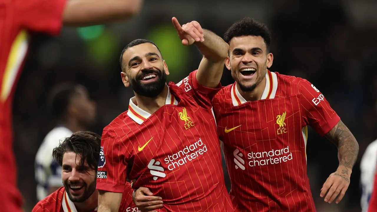 كأس كاراباو.. تشكيل ليفربول أمام توتنهام في محمد صلاح يقود الهجوم