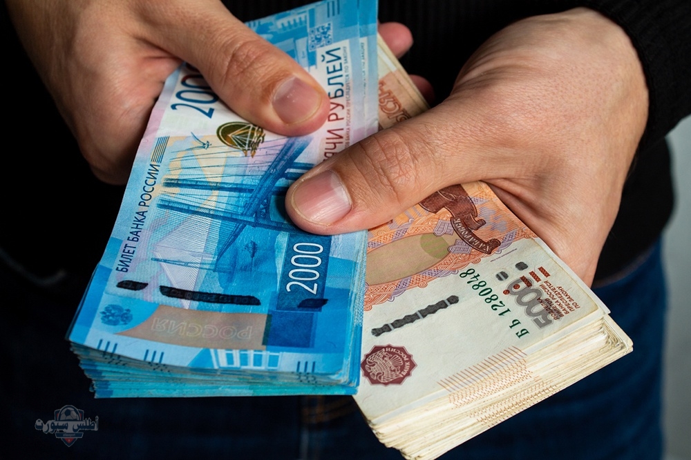 تراجع جديد لليورو أمام الدرهم المغربي وسط تقلبات اقتصادية أوروبية وتزايد التحركات الاستثمارية في الأسواق 2 تراجع جديد لليورو أمام الدرهم المغربي وسط تقلبات اقتصادية أوروبية وتزايد التحركات الاستثمارية في الأسواق