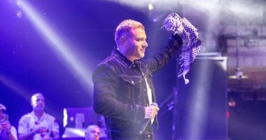 افتتاح أمم أفريقيا للشباب: استعراضات مذهلة واحتفالات مع رامي صبري 2 افتتاح أمم أفريقيا للشباب: استعراضات مذهلة واحتفالات مع رامي صبري