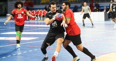 الأهلي يتفوق على الزمالك بفارق نقطة في الشوط الأول من نهائي كأس مصر لليد 2 الأهلي يتفوق على الزمالك بفارق نقطة في الشوط الأول من نهائي كأس مصر لليد