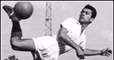الأهلي يحقق فوزاً ساحقاً بسداسية تاريخية في نهائي كأس مصر ضد الشواكيش 2 الأهلي يحقق فوزاً ساحقاً بسداسية تاريخية في نهائي كأس مصر ضد الشواكيش