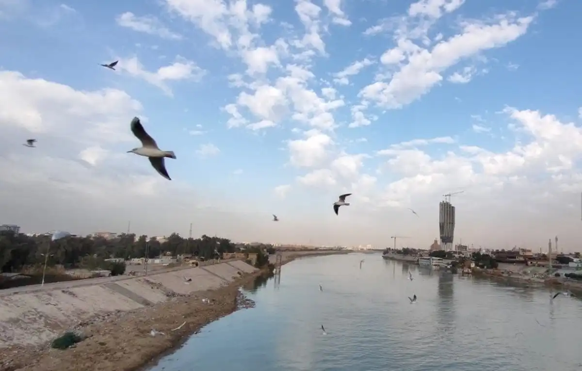 تغييرات وتساقط الأمطار".. حالة الطقس غدا في العراق هيئة الانواء الجوية تحذر من ارتفاع درجات الحرارة والرطوبة 2 تغييرات وتساقط الأمطار”.. حالة الطقس غدا في العراق هيئة الانواء الجوية تحذر من ارتفاع درجات الحرارة والرطوبة