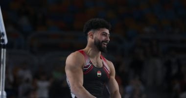 عمر العربي يحصد ذهبية كأس العالم في الجمباز الفني على المتوازي 2 عمر العربي يحصد ذهبية كأس العالم في الجمباز الفني على المتوازي
