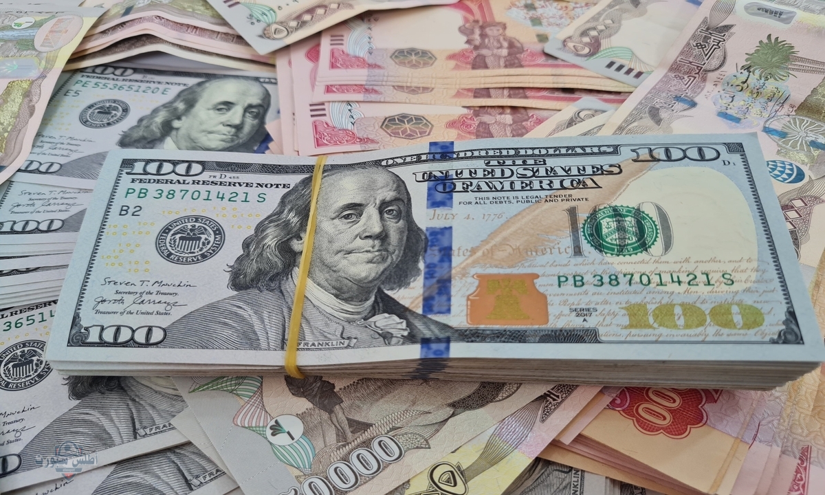 الأخضر مشتعل.. سعر الدولار مقابل الدينار العراقي اليوم شراء وبيع بأسواق بغداد وأربيل وبورصة البلاد 2 الأخضر مشتعل.. سعر الدولار مقابل الدينار العراقي اليوم شراء وبيع بأسواق بغداد وأربيل وبورصة البلاد