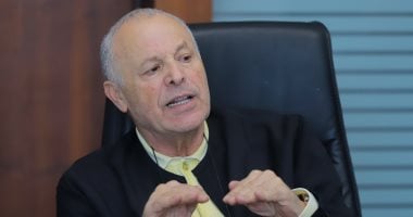 أبو ريدة يناقش مع رؤساء الأندية خطط الموسم الجديد 2 أبو ريدة يناقش مع رؤساء الأندية خطط الموسم الجديد