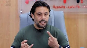 أحمد حسن أسطورة الكرة المصرية تحتفل بمرور 50 عامًا من العطاء