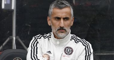 الأهلي: غموض حول توقيع ريفيرو مع نشاط مستمر لترتيب الجهاز الفني المساعد 2 الأهلي: غموض حول توقيع ريفيرو مع نشاط مستمر لترتيب الجهاز الفني المساعد