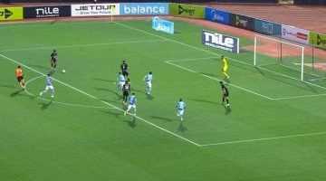 الأهلي يتفوق على بيراميدز بهدفين دون رد في الشوط الأول
