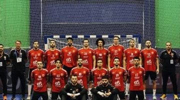 الأهلي يتوج بلقب الكؤوس الأفريقية لليد بعد انتصاره على الزمالك 31 28