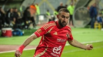 الأهلي يقيّم حالة عمر كمال وكريم الدبيس قبل ملاقاة سيراميكا في الدوري