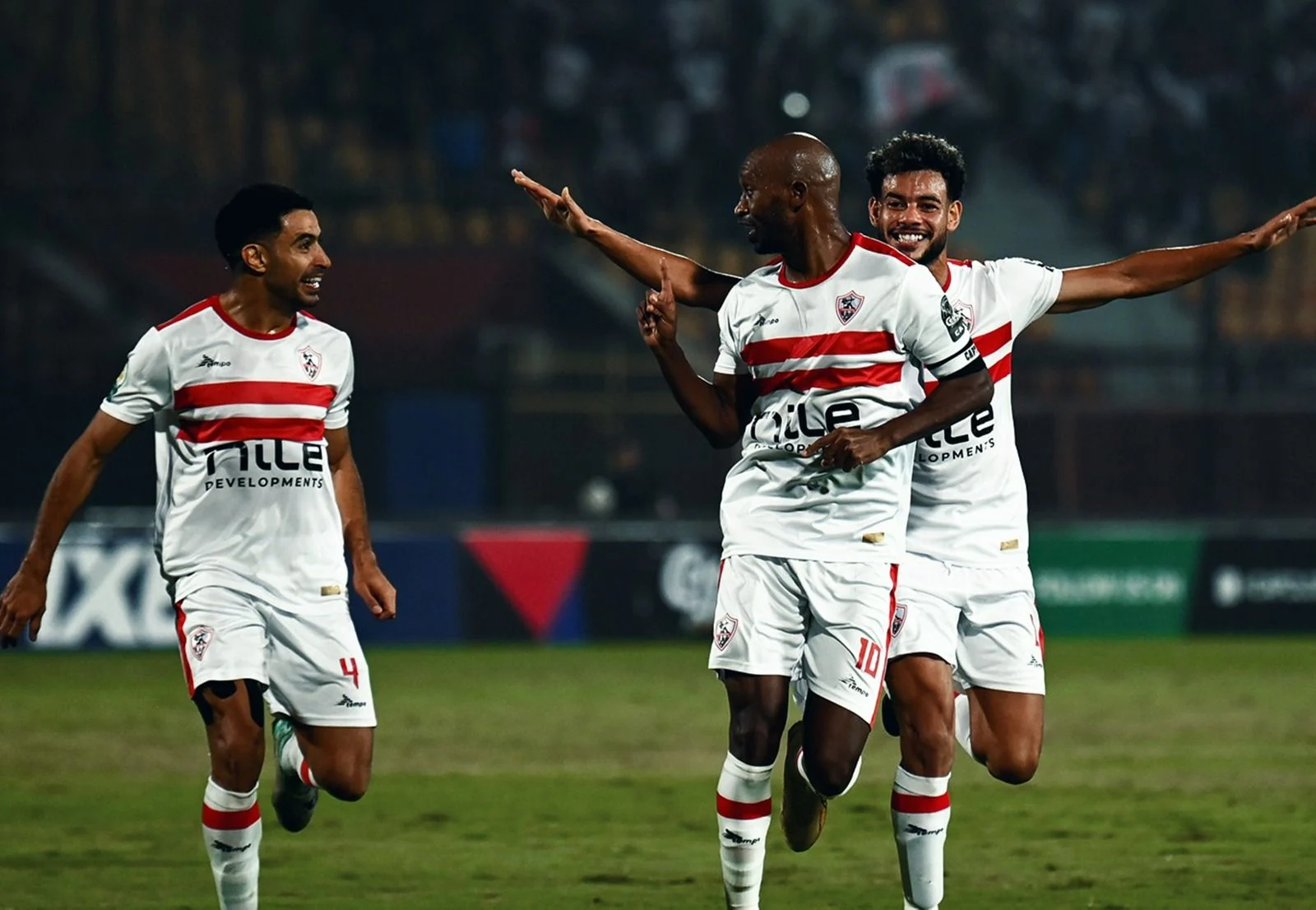 الزمالك يعزز صفوفه بعودة طارق حامد في صفقة مدوية 2 الزمالك يعزز صفوفه بعودة طارق حامد في صفقة مدوية