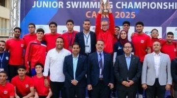 تهنئة وزير الشباب لاتحاد السباحة بعد فوزهم بكأس أفريقيا للناشئين