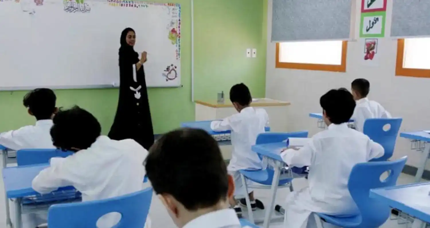 جدول الاختبارات النهائية وتوجيهات وزارة التعليم للفصل الدراسي الثالث 1446هـ 2 جدول الاختبارات النهائية وتوجيهات وزارة التعليم للفصل الدراسي الثالث 1446هـ