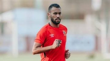 حسام عاشور يدخل المستشفى إثر حالة صحية مفاجئة