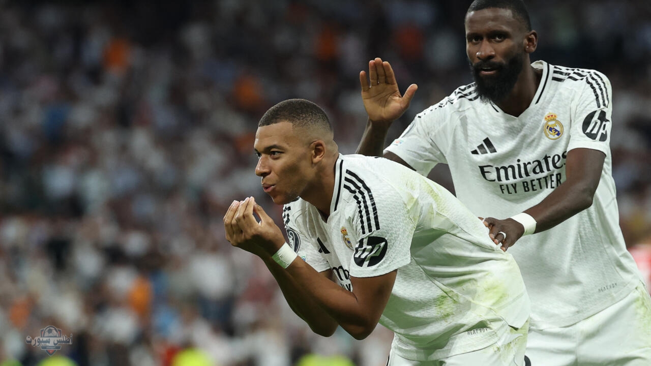 ريال مدريد يُفكر في تمديد عقود مودريتش وفاسكيز استعدادًا لمونديال الأندية 2 ريال مدريد يُفكر في تمديد عقود مودريتش وفاسكيز استعدادًا لمونديال الأندية
