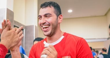 عبد الرحمن فيصل يتألق في نهائي الكؤوس الأفريقية لكرة اليد: أفضل لاعب في مباراة الأهلي والزمالك 2 عبد الرحمن فيصل يتألق في نهائي الكؤوس الأفريقية لكرة اليد: أفضل لاعب في مباراة الأهلي والزمالك