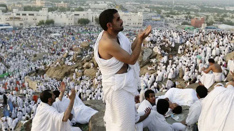 حج آمن: تعزيز الوعي الصحي خلال موسم الحج في مستشفى الملك فهد بجدة 2 حج آمن: تعزيز الوعي الصحي خلال موسم الحج في مستشفى الملك فهد بجدة