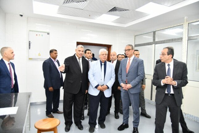 32 جامعة أهلية تعزز التعليم في مصر: انطلاق الدراسة في جامعة الفيوم الأهلية العام المقبل