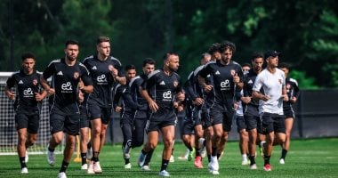 تدريب خفيف لفريق الأهلي قبل مواجهة بورتو في كأس العالم للأندية