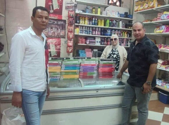 حملة تموينية في بورفؤاد تضبط 500 علبة سجائر مهربة!