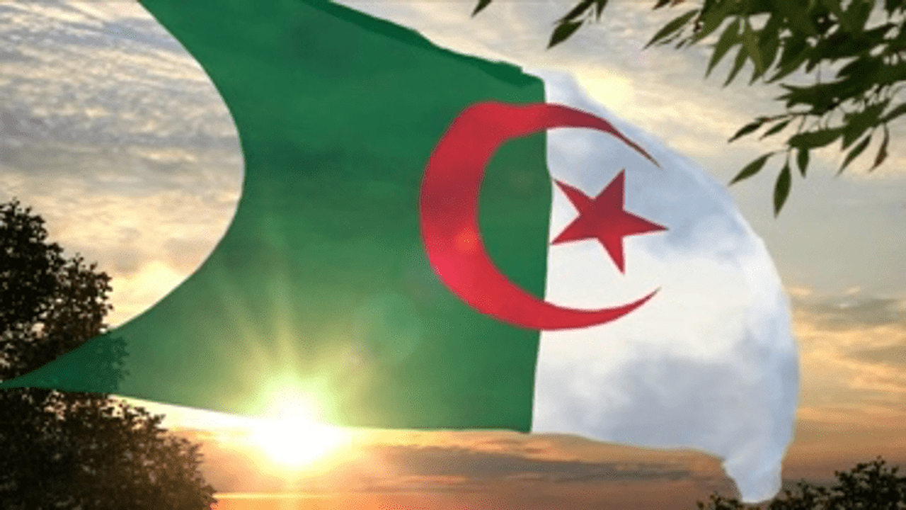 امطار رعدية.. طقس الجزائر الايام القادمة مع تفاصيل درجات الحرارة والرطوبة والرياح