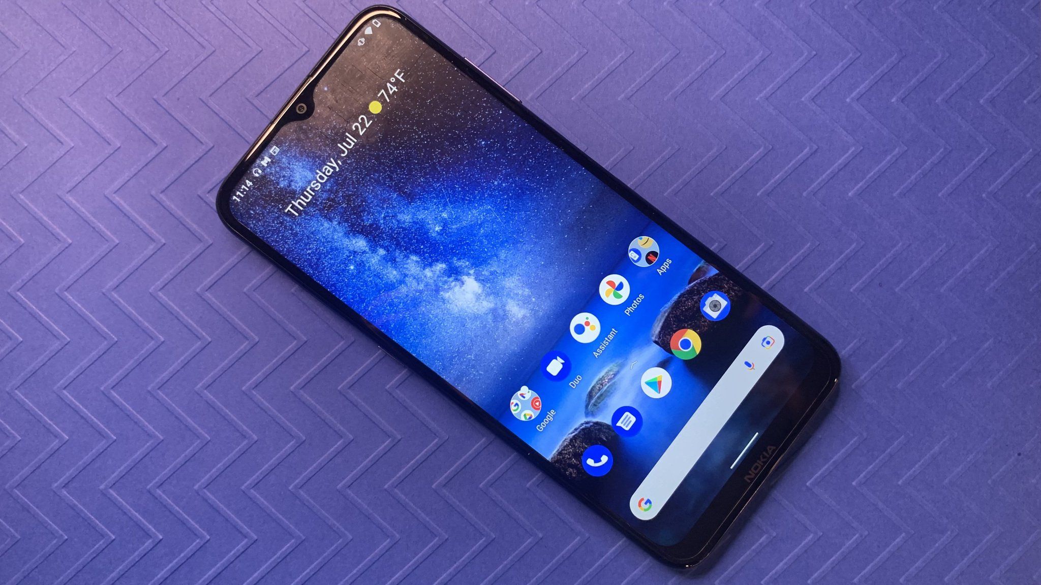 Nokia Glacier Max.. هاتف خارق يتحمل الجليد ويأتي برام 18 جيجابايت