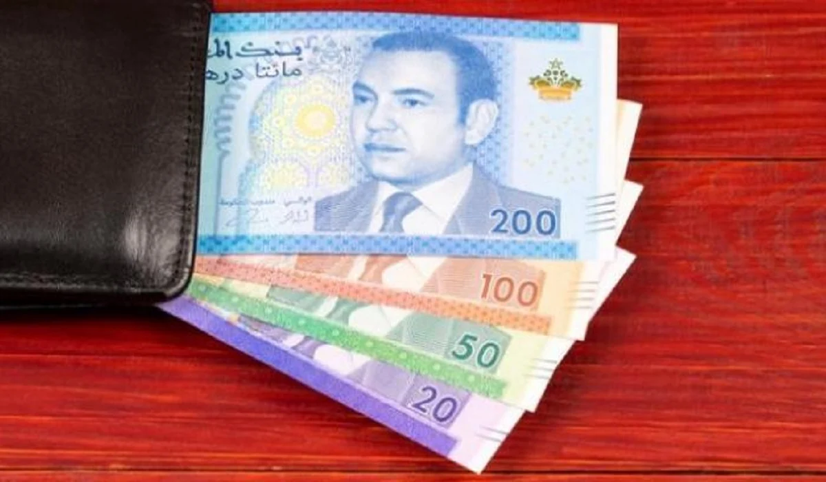 “وش التفاصيل الكاملة”.. حقيقة زيادة الحد الأدنى للأجور والمرتبات في المغرب 2025