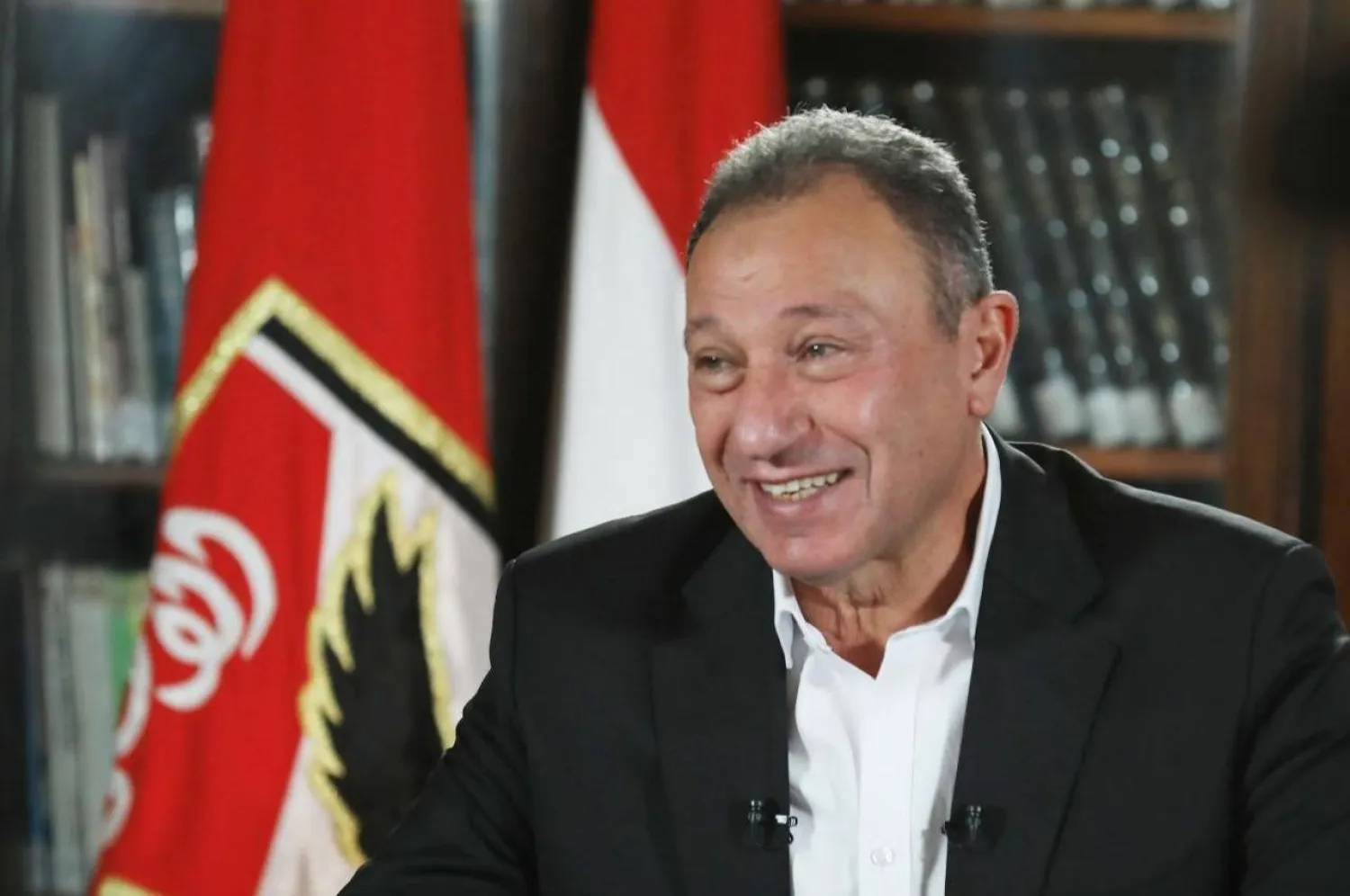 الأهلي يستعد لسيراميكا والخطيب يتابع اللاعبين بصمت .. صراعات داخلية تعجل بقرار رئيس الأهلي