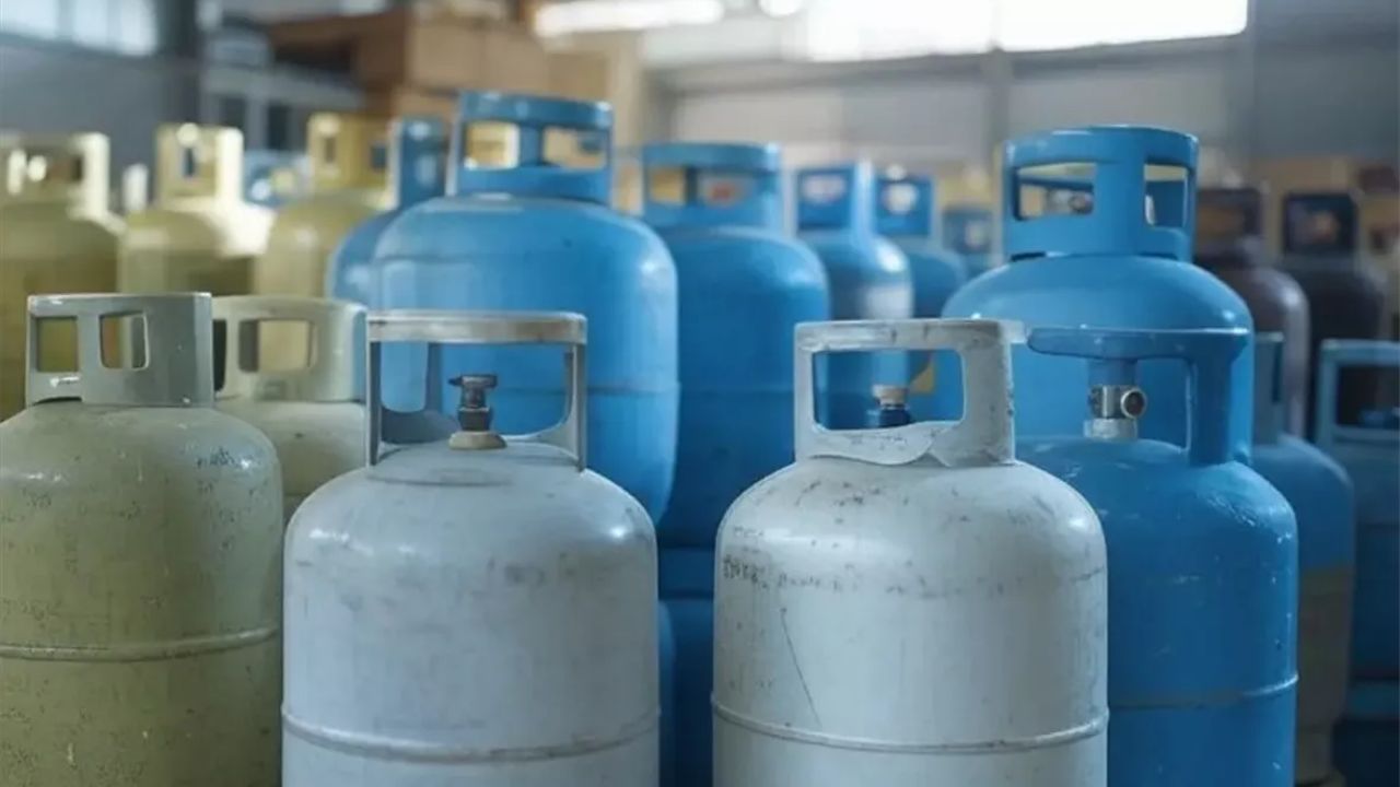 “بعد زيادة اسعار البنزين”.. كم سعر أنبوبة البوتاجاز اليوم 17 أكتوبر 2025 وتأثيرها على السوق المصري