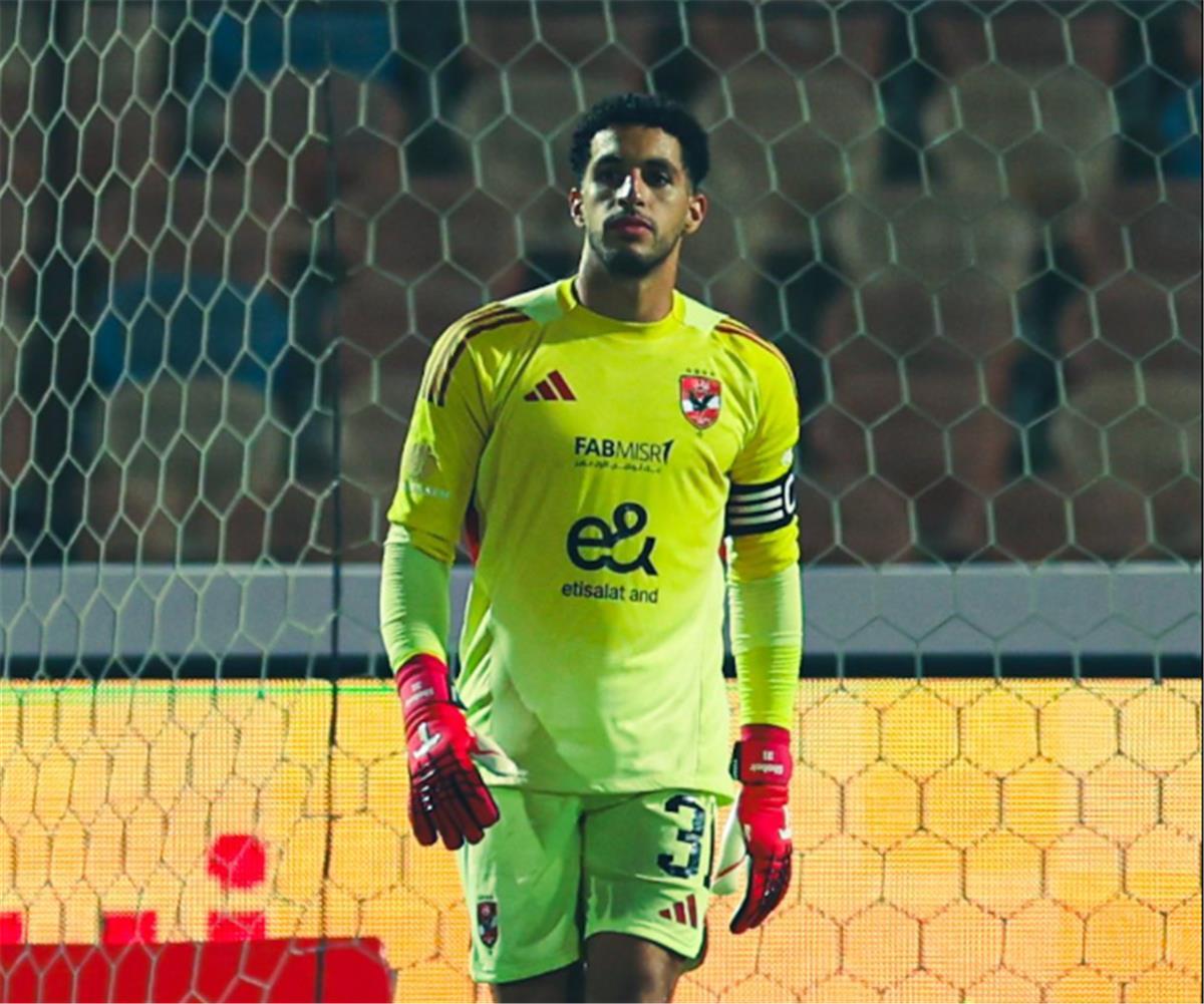 عاجل.. الأهلي يحسم بشكل نهائي قرار رحيل مصطفى شوبير للدوري السعودي