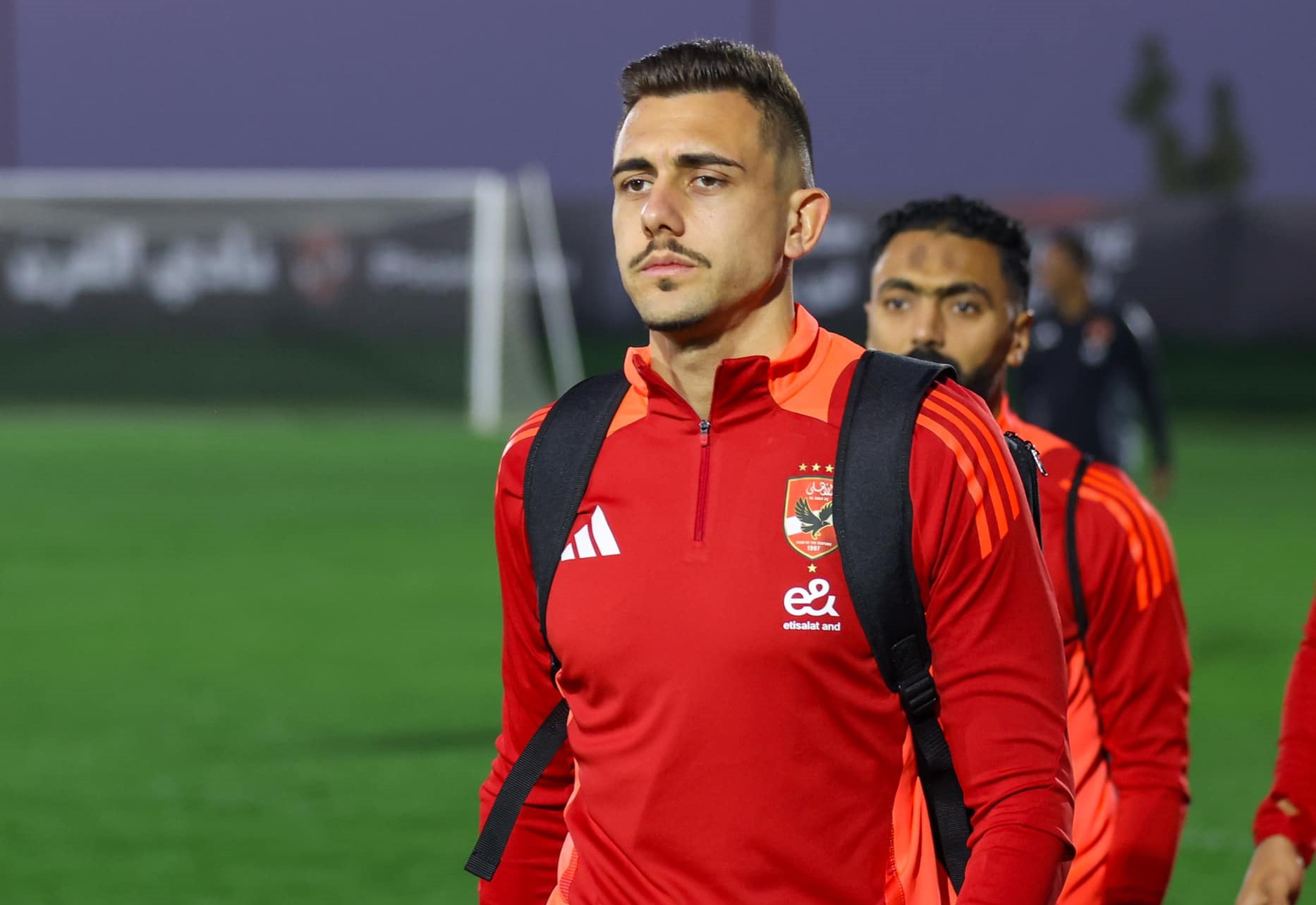 الأهلي المصري يحسم مصير اللاعب جراديشار الفترة المقبلة