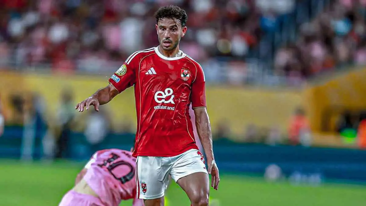 حمدي فتحي يغيب عن مباراة مصر وايران في كأس العالم